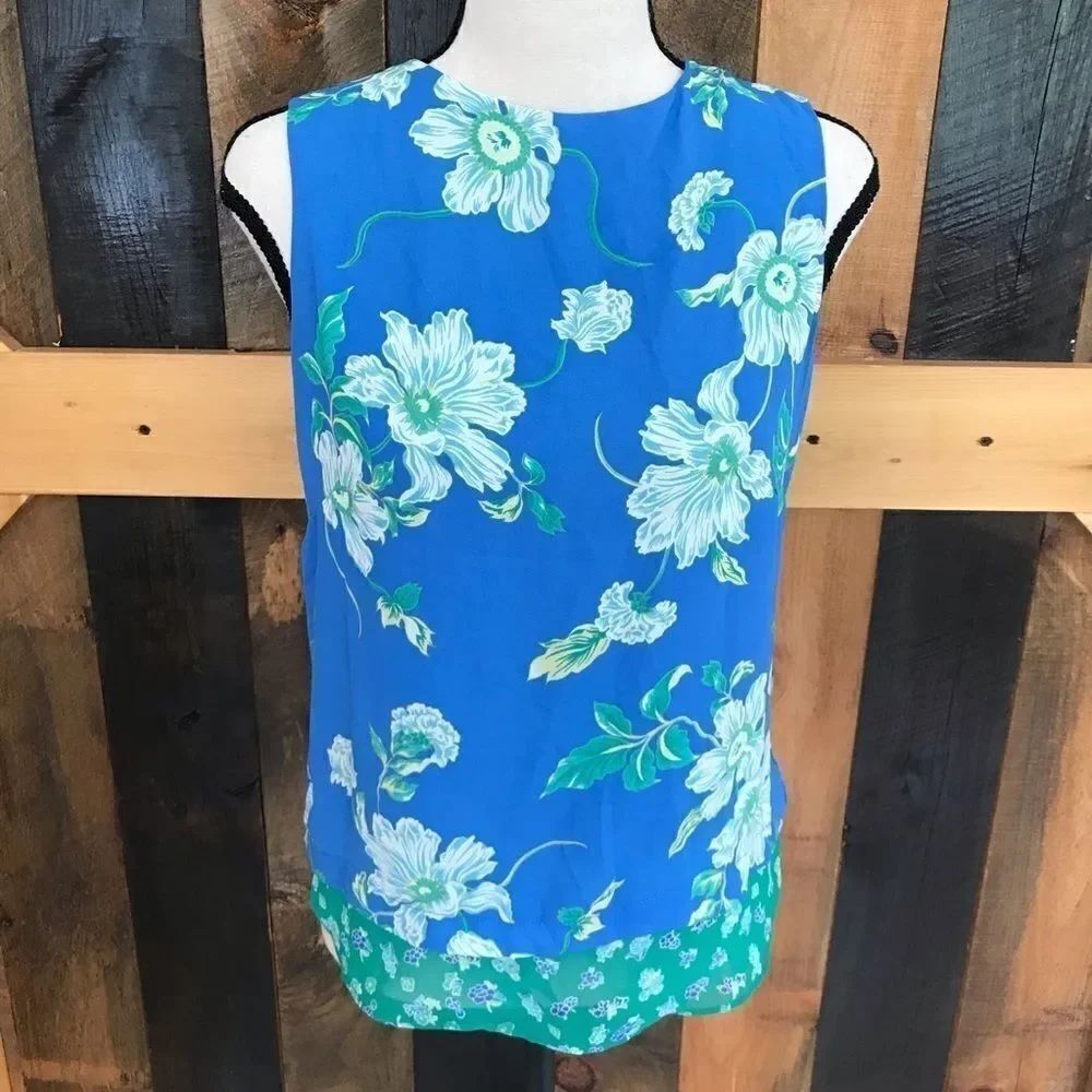 Rose + Olive sleeveless floral top, size XS